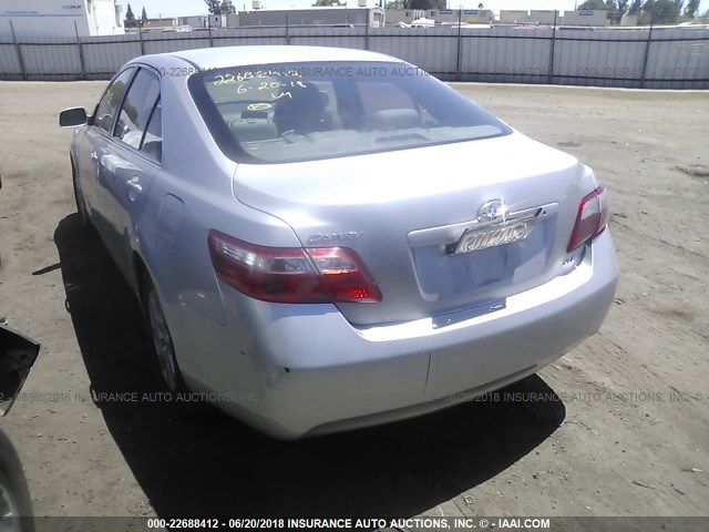 4T1BE46K08U259033 - 2008 TOYOTA CAMRY CE/LE/XLE/SE SILVER photo 3
