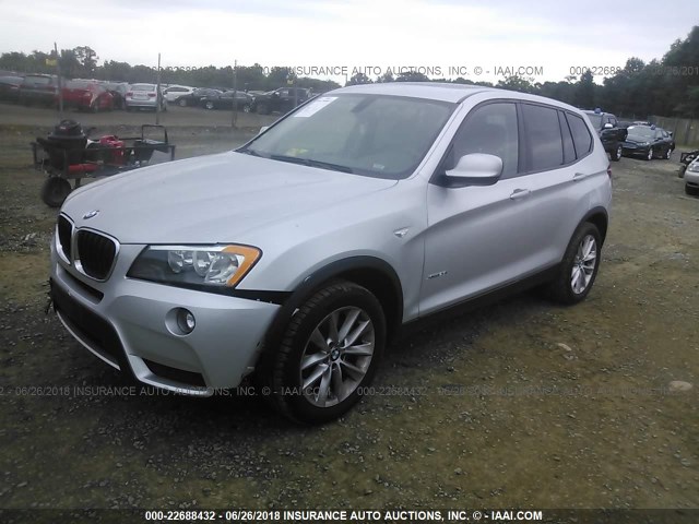 5UXWX9C50D0A13839 - 2013 BMW X3 XDRIVE28I SILVER photo 2