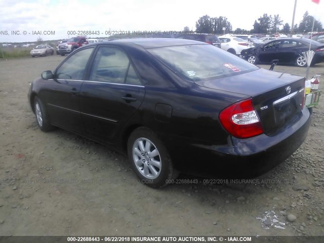 JTDBF30K320005917 - 2002 TOYOTA CAMRY LE/XLE/SE Qara foto 3