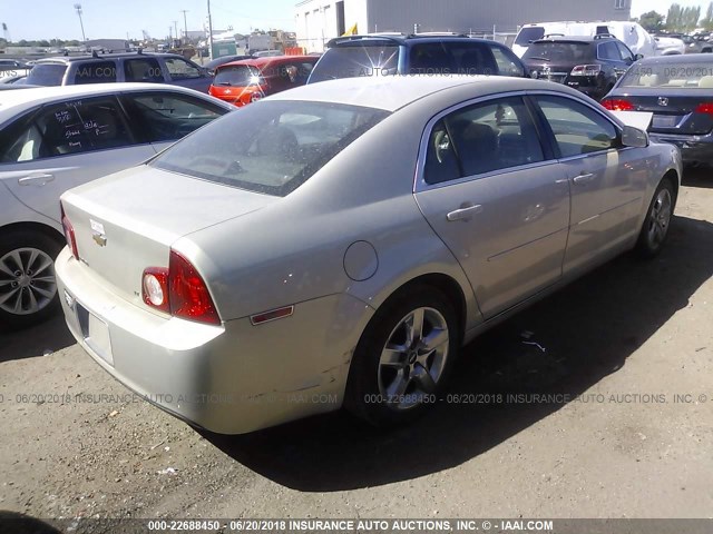 1G1ZH57B79F157192 - 2009 CHEVROLET MALIBU 1LT GOLD photo 4