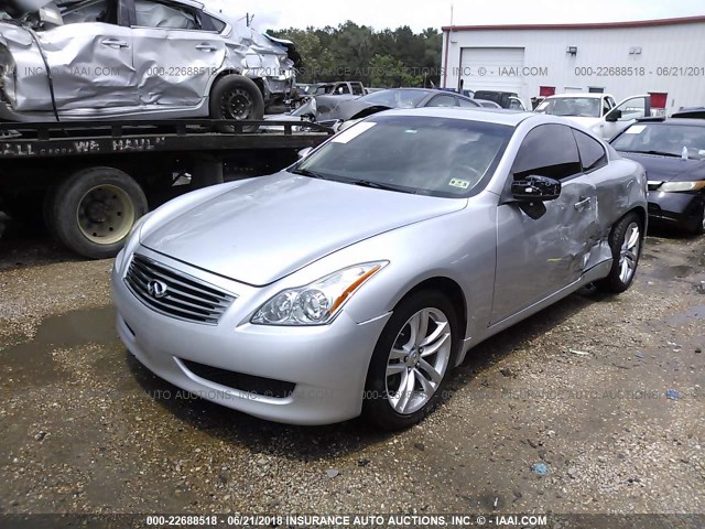 JN1CV6EL6AM153788 - 2010 INFINITI G37 银色 照片 2
