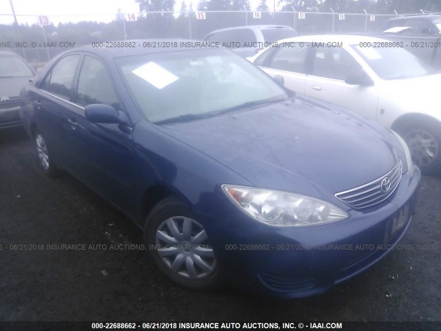 4T1BE32K95U394703 - 2005 TOYOTA CAMRY LE/XLE/SE 深蓝色 照片 1
