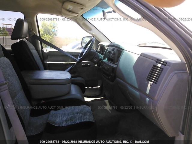 1D7HU18N88J126941 - 2008 DODGE RAM 1500 ST/SLT 黑色 照片 5