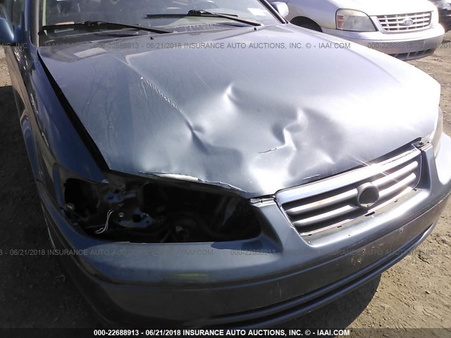 4T1BG22K4YU973431 - 2000 TOYOTA CAMRY CE/LE/XLE BLUE photo 6