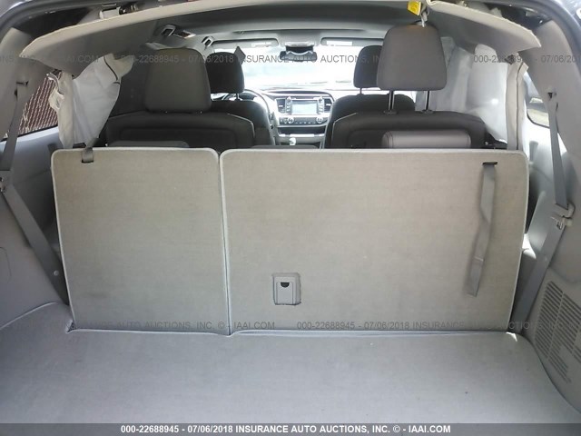 5TDKKRFH7FS080925 - 2015 TOYOTA HIGHLANDER XLE ნაცრისფერი ფოტო 8