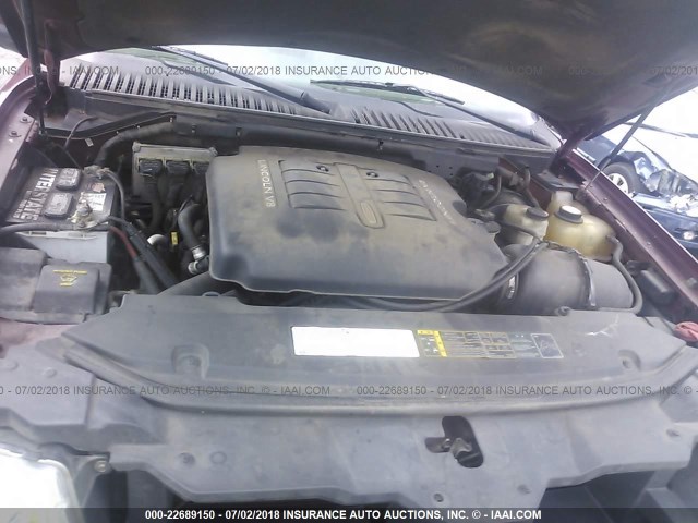 5LMFU27R34LJ34223 - 2004 LINCOLN NAVIGATOR 勃艮第红 照片 10