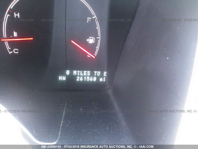 5LMFU27R34LJ34223 - 2004 LINCOLN NAVIGATOR 勃艮第红 照片 7