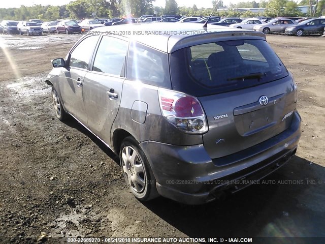 2T1KR32E26C618668 - 2006 TOYOTA COROLLA MATRIX XR GRAY photo 3