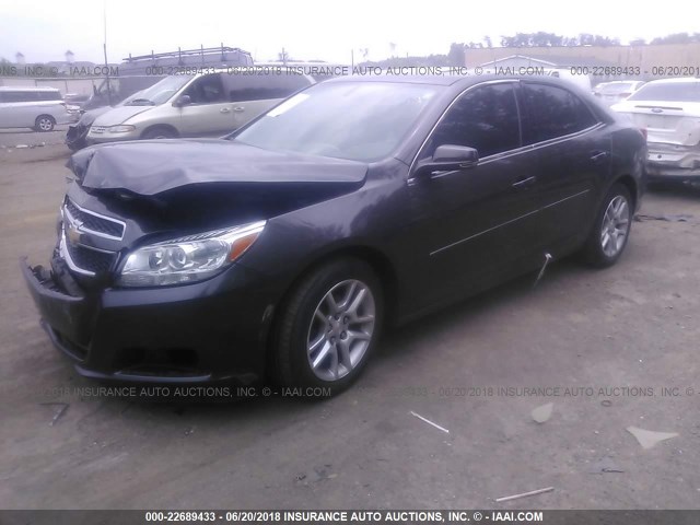 1G11C5SA6DF334558 - 2013 CHEVROLET MALIBU 1LT GRAY photo 2