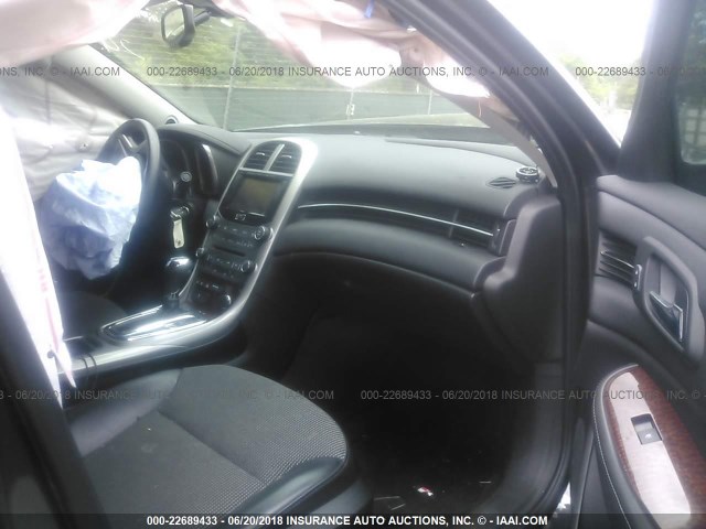 1G11C5SA6DF334558 - 2013 CHEVROLET MALIBU 1LT GRAY photo 5