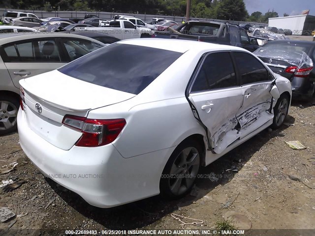 4T1BF1FKXEU762639 - 2014 TOYOTA CAMRY L/SE/LE/XLE 白色 照片 4