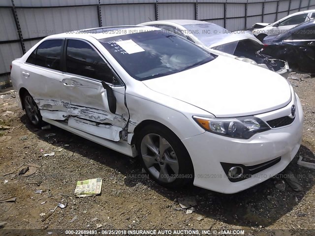 4T1BF1FKXEU762639 - 2014 TOYOTA CAMRY L/SE/LE/XLE 白色 照片 6