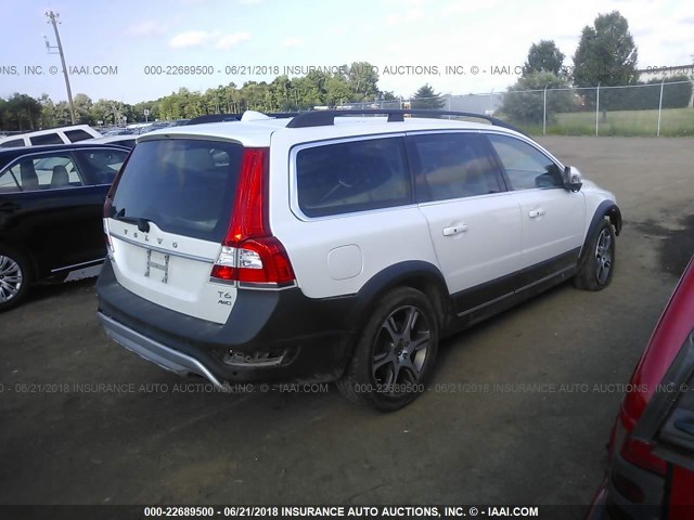 YV4902NK1F1208093 - 2015 VOLVO XC70 T6/PREMIER WHITE photo 4