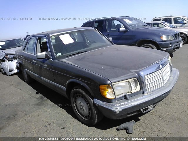 WDBCA24D4MA573209 - 1991 MERCEDES-BENZ 300 SE GRAY photo 1