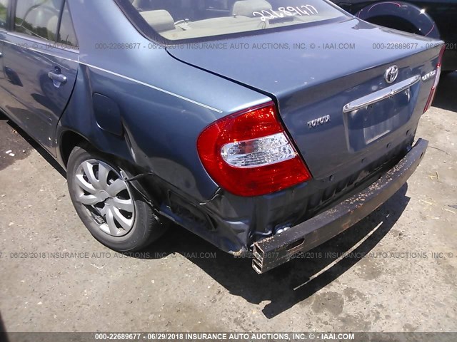 4T1BE32K14U836677 - 2004 TOYOTA CAMRY LE/XLE/SE 蓝色 照片 6
