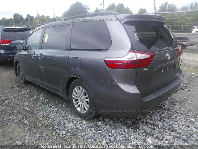 5TDYK3DC7FS580940 - 2015 TOYOTA SIENNA XLE/LIMITED GRAY photo 3