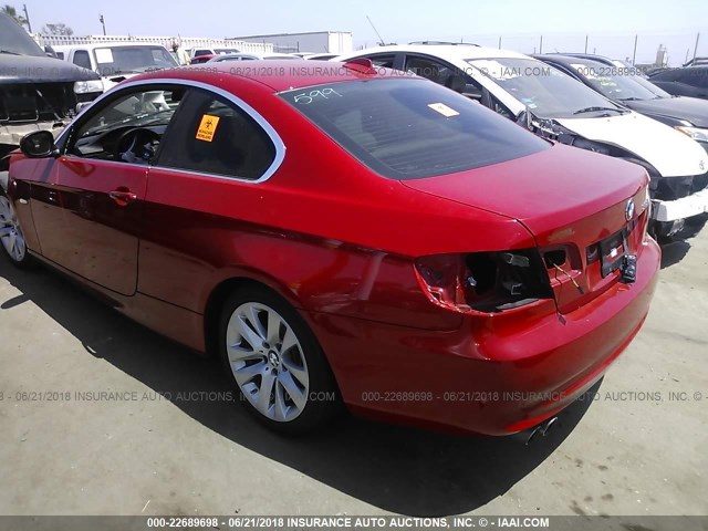 WBAKE3C55DE771255 - 2013 BMW 328 I RED photo 3