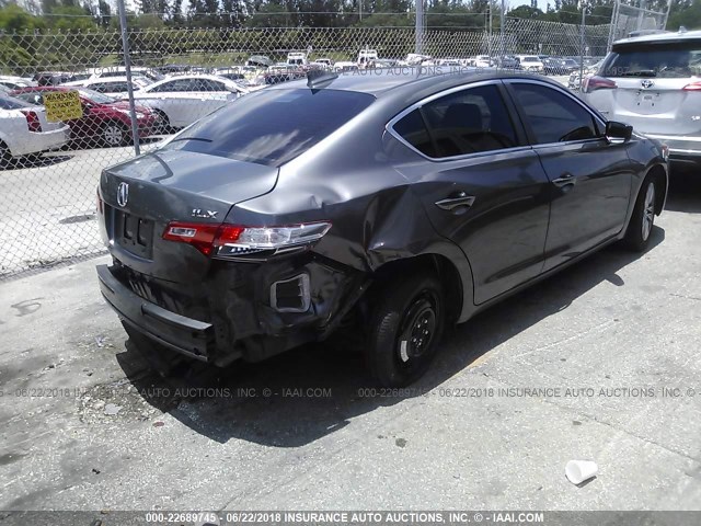 19VDE1F35DE002360 - 2013 ACURA ILX 20 GRAY photo 4