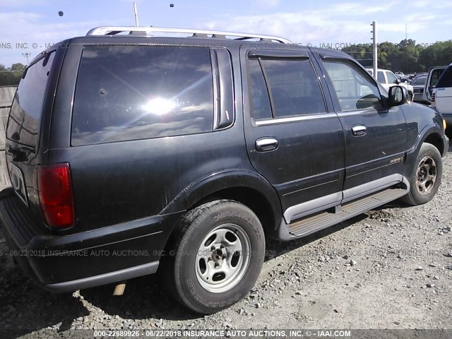 5LMPU28LXWLJ45379 - 1998 LINCOLN NAVIGATOR 黑色 照片 4