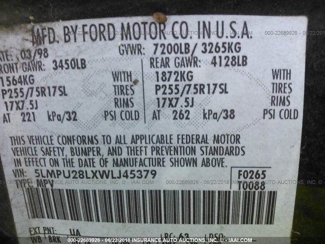 5LMPU28LXWLJ45379 - 1998 LINCOLN NAVIGATOR 黑色 照片 9