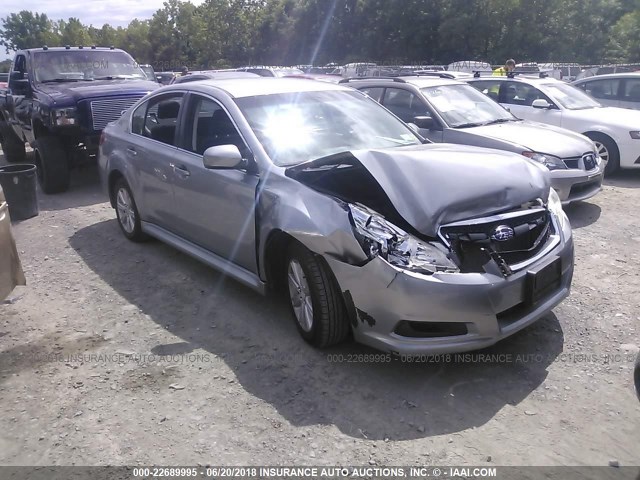 4S3BMBC6XB3261369 - 2011 SUBARU LEGACY 2.5I PREMIUM SILVER photo 1