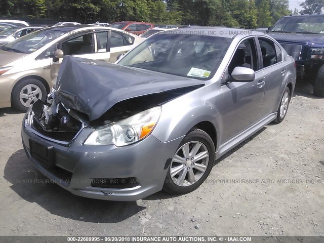 4S3BMBC6XB3261369 - 2011 SUBARU LEGACY 2.5I PREMIUM SILVER photo 2