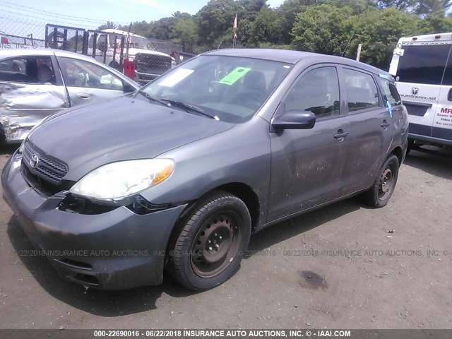 2T1LR32E06C560628 - 2006 TOYOTA COROLLA MATRIX XR GRAY photo 2