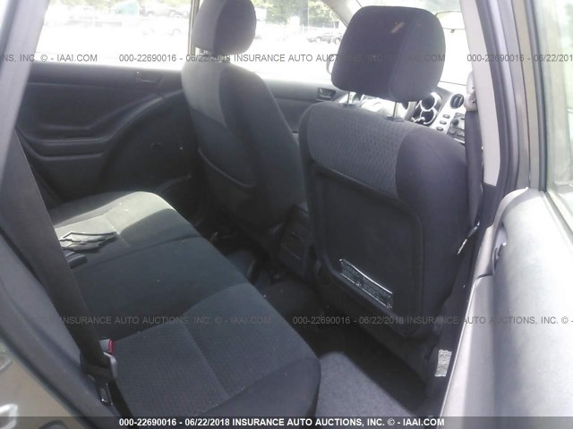 2T1LR32E06C560628 - 2006 TOYOTA COROLLA MATRIX XR GRAY photo 8