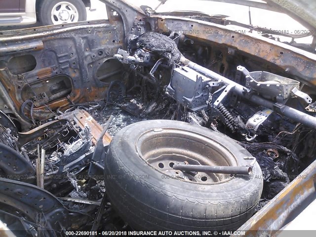 4T1BE30K04U326551 - 2004 TOYOTA CAMRY LE/XLE/SE 金色 照片 5