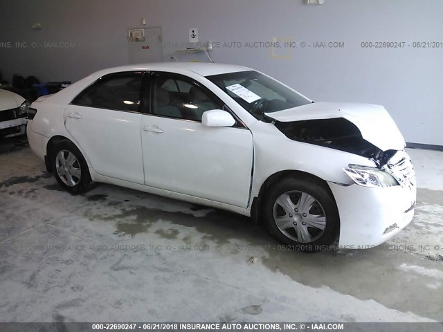 4T1BE46K88U776953 - 2008 TOYOTA CAMRY CE/LE/XLE/SE WHITE photo 1
