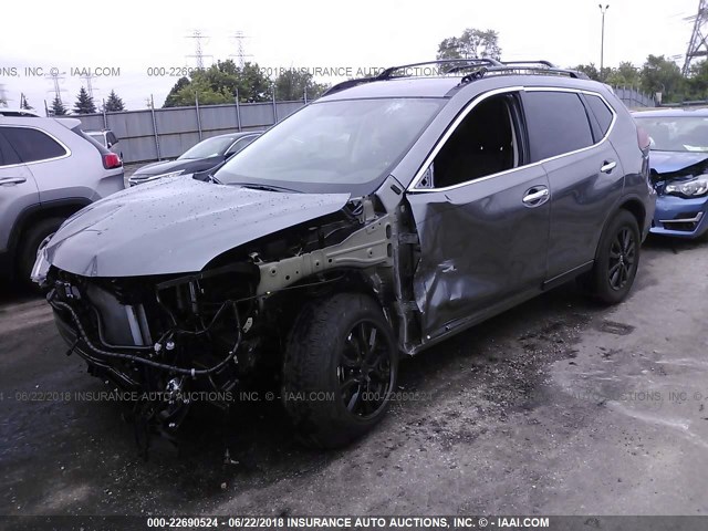 5N1AT2MVXJC735139 - 2018 NISSAN ROGUE SV/SL GRAY photo 2