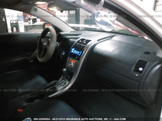 JTKDE167090297709 - 2009 TOYOTA SCION TC 白色 照片 5