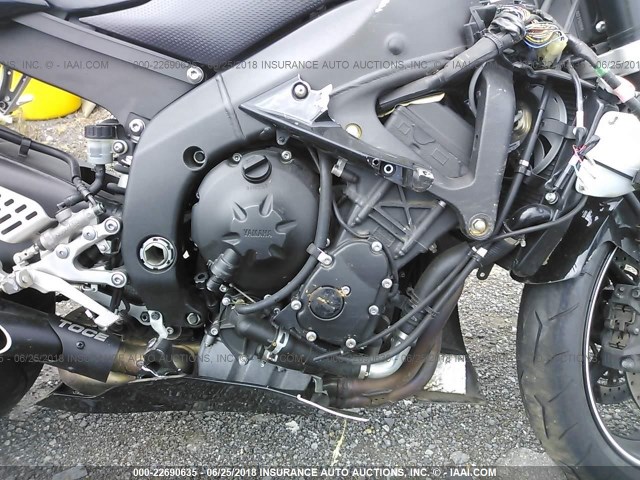 JYARJ16E6AA019284 - 2010 YAMAHA YZFR6 BLACK photo 8