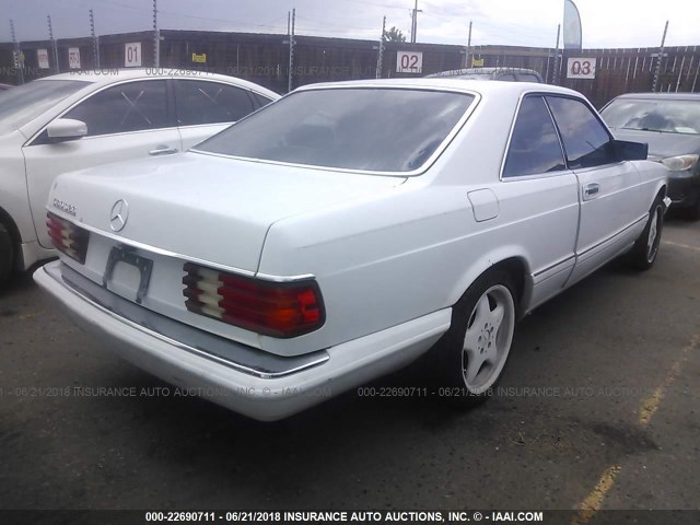 WDBCA45E5KA450583 - 1989 MERCEDES-BENZ 560 SEC WHITE photo 4