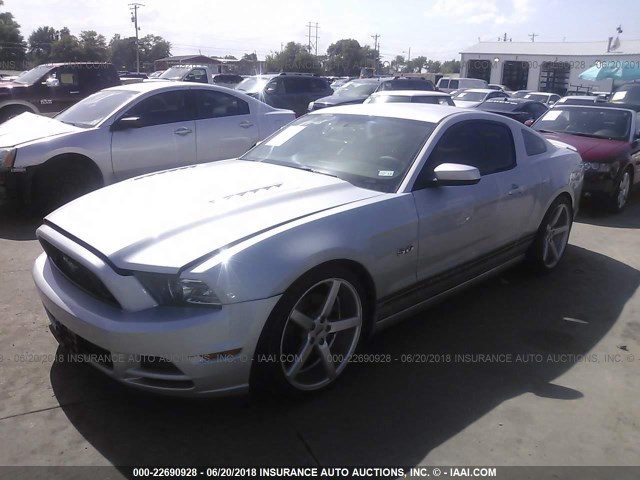 1ZVBP8CF7D5260310 - 2013 FORD MUSTANG GT SILVER photo 2