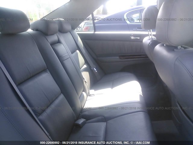 4T1BF32K25U591564 - 2005 TOYOTA CAMRY LE/XLE/SE ნაცრისფერი ფოტო 8