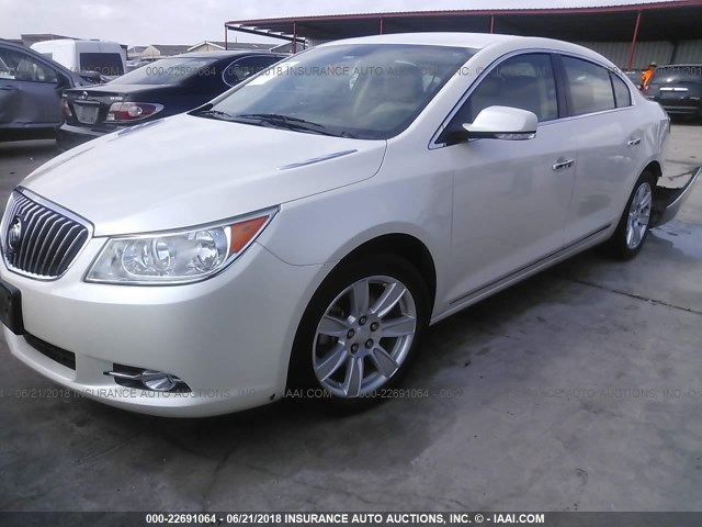 1G4GF5E37DF131843 - 2013 BUICK LACROSSE PREMIUM WHITE photo 2