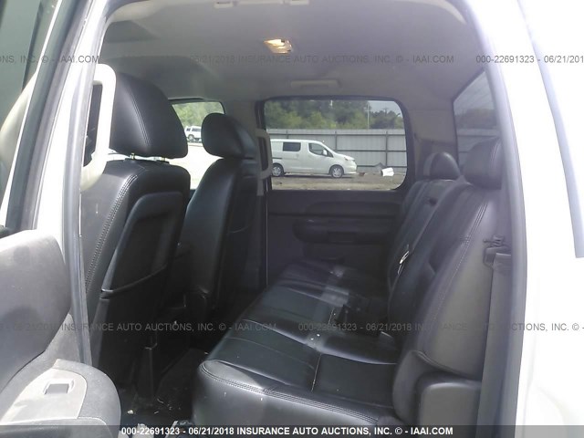 3GTP2VE35BG140049 - 2011 GMC SIERRA K1500 SLE WHITE photo 8