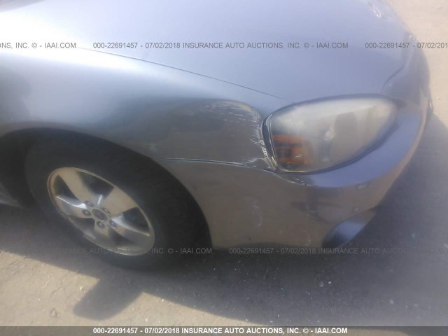 2G2WP522451223613 - 2005 PONTIAC GRAND PRIX GRAY photo 6