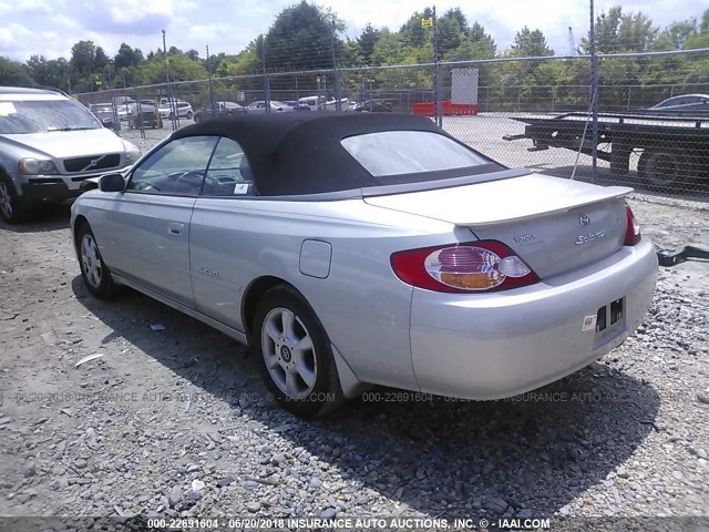 2T1FF28P02C599108 - 2002 TOYOTA CAMRY SOLARA SE/SLE ვერცხლისფერი ფოტო 3