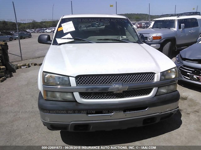 1GCGC23U04F252124 - 2004 CHEVROLET SILVERADO C2500 WHITE photo 6