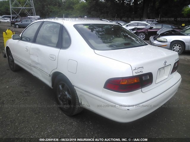 4T1BF18B9WU290125 - 1998 TOYOTA AVALON XL/XLS WHITE photo 3