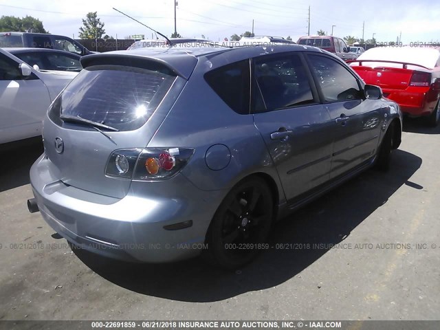 JM1BK143861491143 - 2006 MAZDA 3 HATCHBACK GRAY photo 4