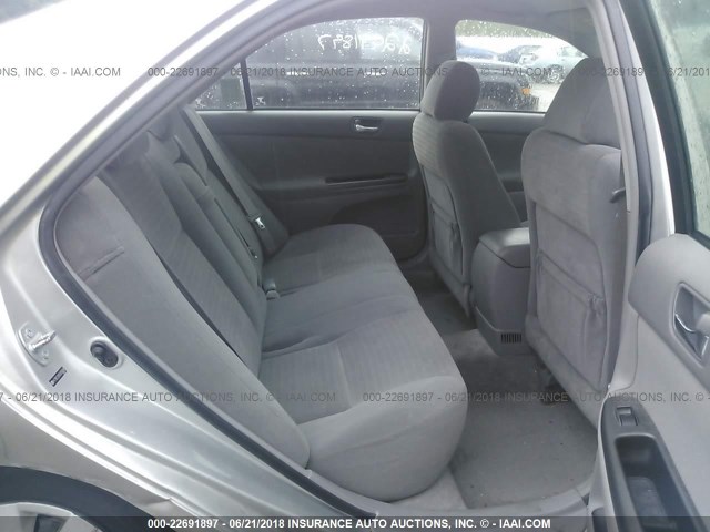 4T1BE32K85U016890 - 2005 TOYOTA CAMRY LE/XLE/SE ვერცხლისფერი ფოტო 8