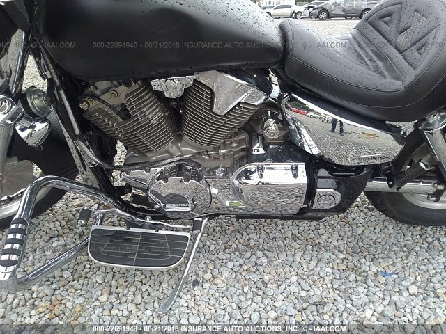 1HFSC52345A209205 - 2005 HONDA VTX1300 R 黑色 照片 9