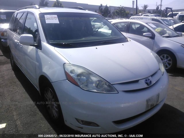 5TDZK22C89S256921 - 2009 TOYOTA SIENNA XLE/XLE LIMITED WHITE photo 1