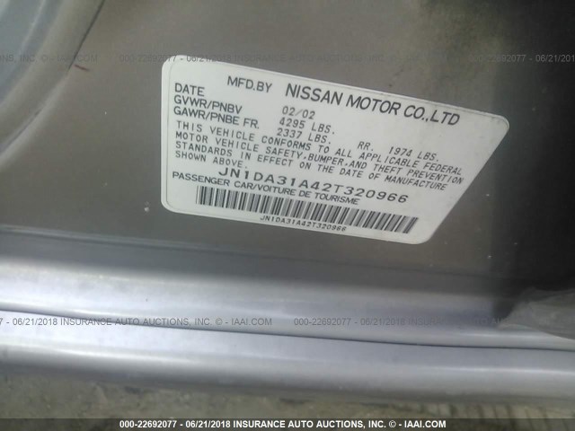 JN1DA31A42T320966 - 2002 NISSAN MAXIMA GLE/SE GRAY photo 9