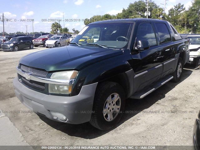 3GNEC13T82G302652 - 2002 CHEVROLET AVALANCHE C1500 GREEN photo 2