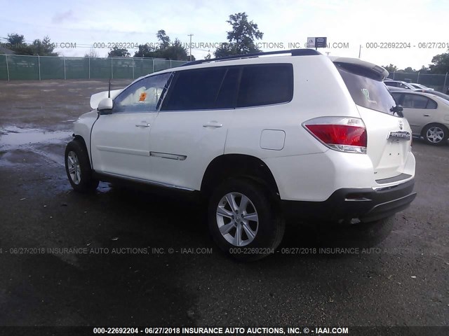 5TDZA3EH9DS039614 - 2013 TOYOTA HIGHLANDER PLUS WHITE photo 3