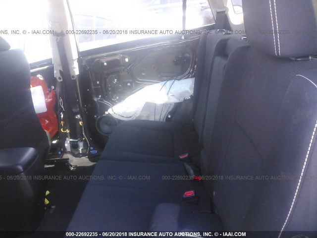 2T3WFREV2JW410068 - 2018 TOYOTA RAV4 ADVENTURE/XLE Qara foto 8